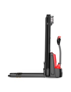 Elektrischer Deichselstapler ESA121 von EP 2