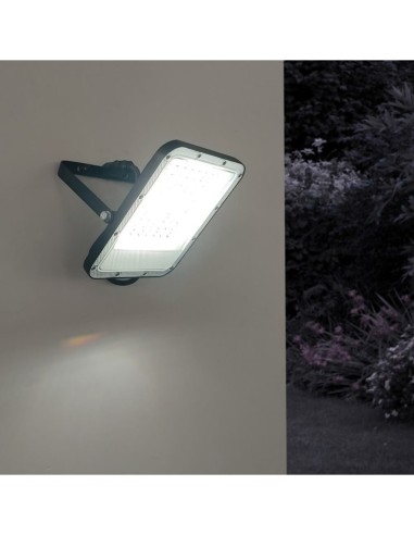 LED Flutlichtstrahler 100W – Avant Pro – OSRAM CHIP DURIS E 2835 – 5 Jahre