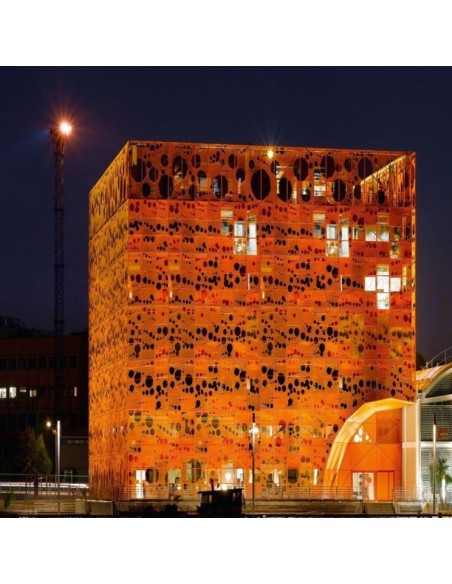 LED Flutlichtstrahler 200W NEW AVANT OSRAM CHIP DURIS E 2835