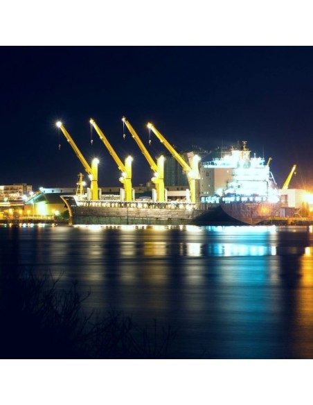 LED-Projektor 400W DOB MAGNUM OSRAM SMD3030-3D 180Lm/W 90º Chip