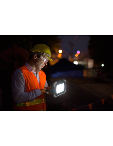 Wiederaufladbarer LED-Projektor PANDA-10 10W 6400K