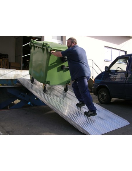 Verladerampe SuperLeicht-Steg SL Länge 1500mm - Tragkraft (Stück) 800kg - Auffahrhöhe 210/ 360mm